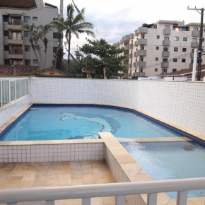 Lia Bardas - AP 44 Grand Rubi a 100m do mar com Ar Cond